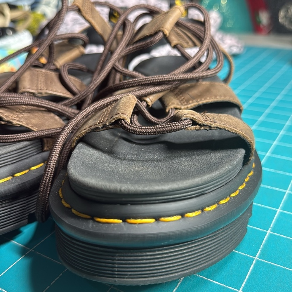 Dr. Martens Nartilla Flatform Sandals Soft Wair Comfortable Lace Up Boho Size 9 - Picture 3 of 11